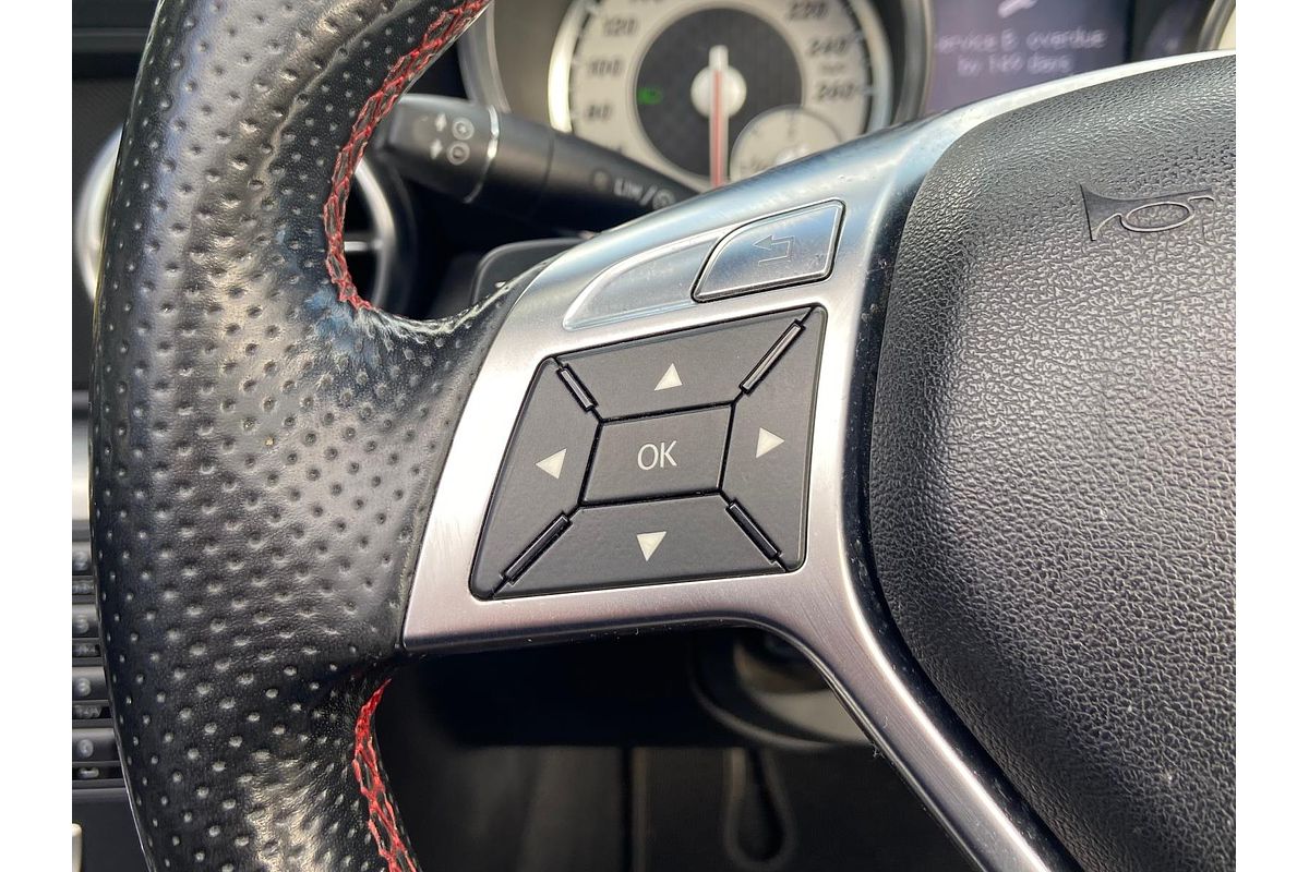 2011 Mercedes-Benz SLK-Class SLK200 BlueEFFICIENCY R172