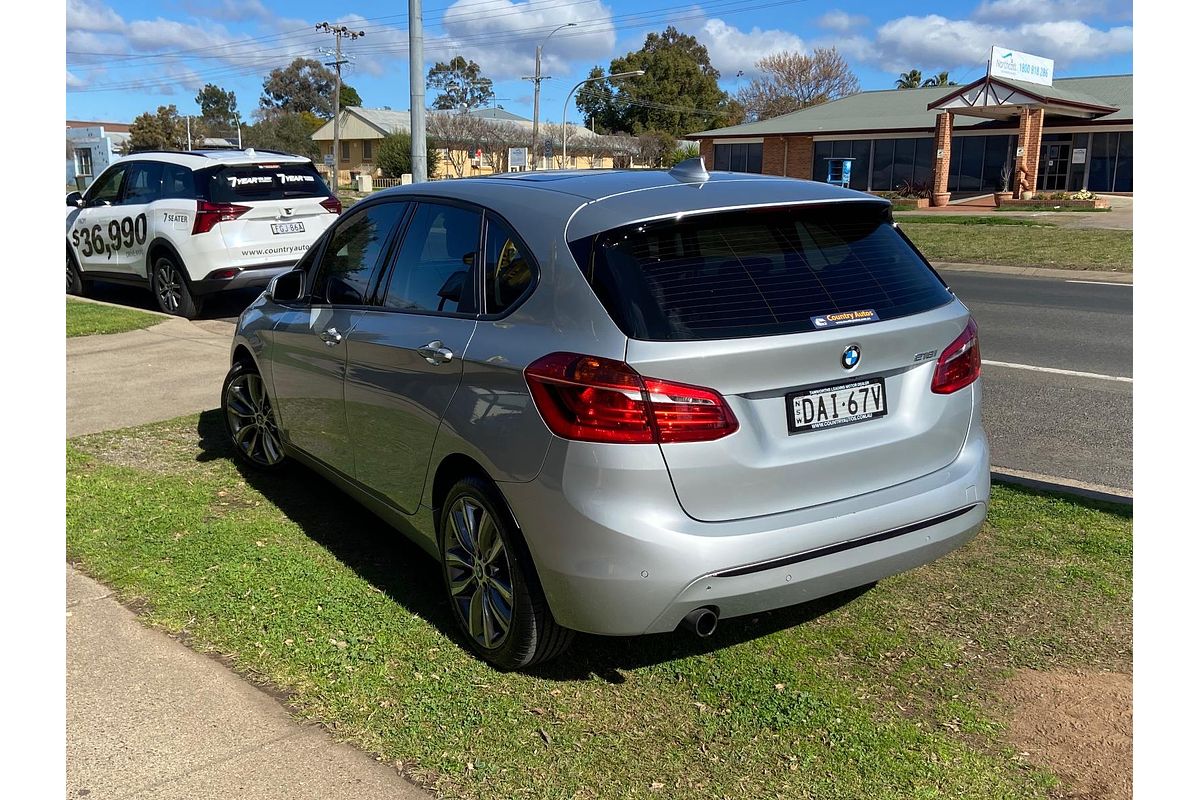 2015 BMW 2 Series 218i Sport Line F45