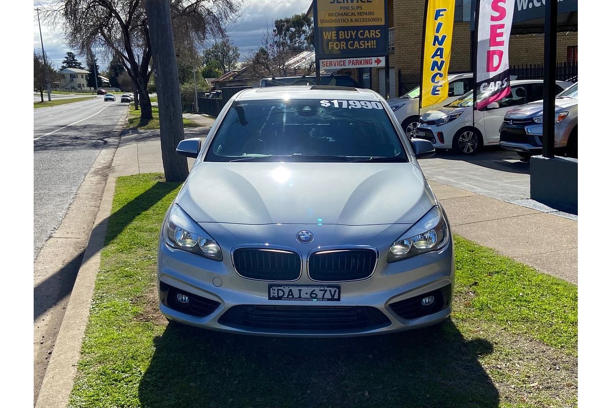 2015 BMW 2 Series 218i Sport Line F45
