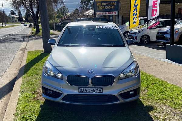 2015 BMW 2 Series 218i Sport Line F45