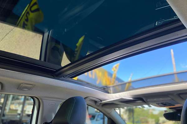 2015 BMW 2 Series 218i Sport Line F45
