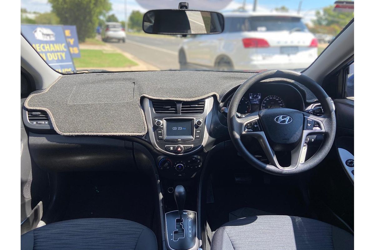 2016 Hyundai Accent Active RB4 MY16