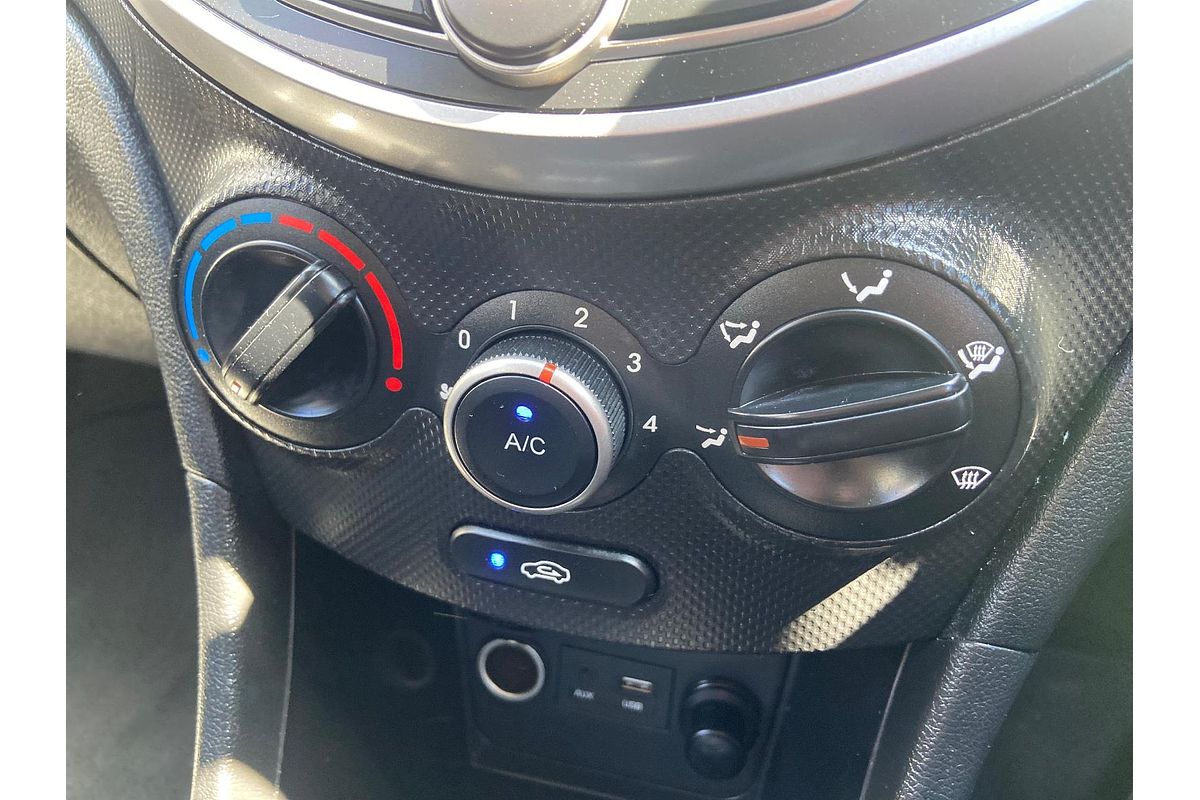 2016 Hyundai Accent Active RB4 MY16