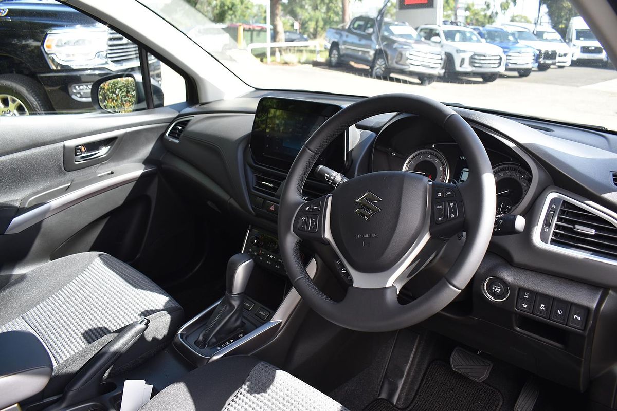 2023 Suzuki S-Cross JYB