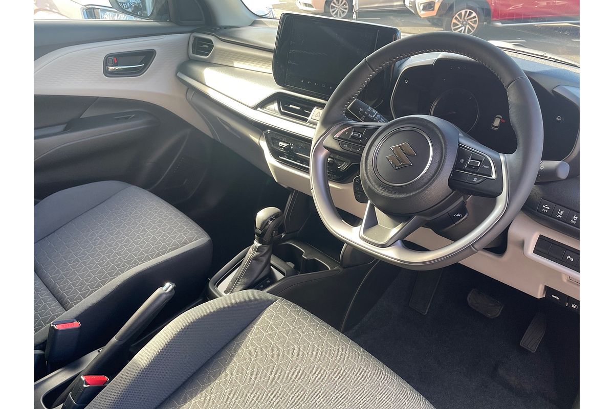 2024 Suzuki Swift Hybrid Plus UZ