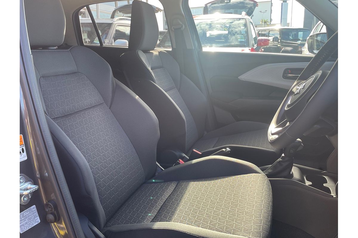 2024 Suzuki Swift Hybrid Plus UZ