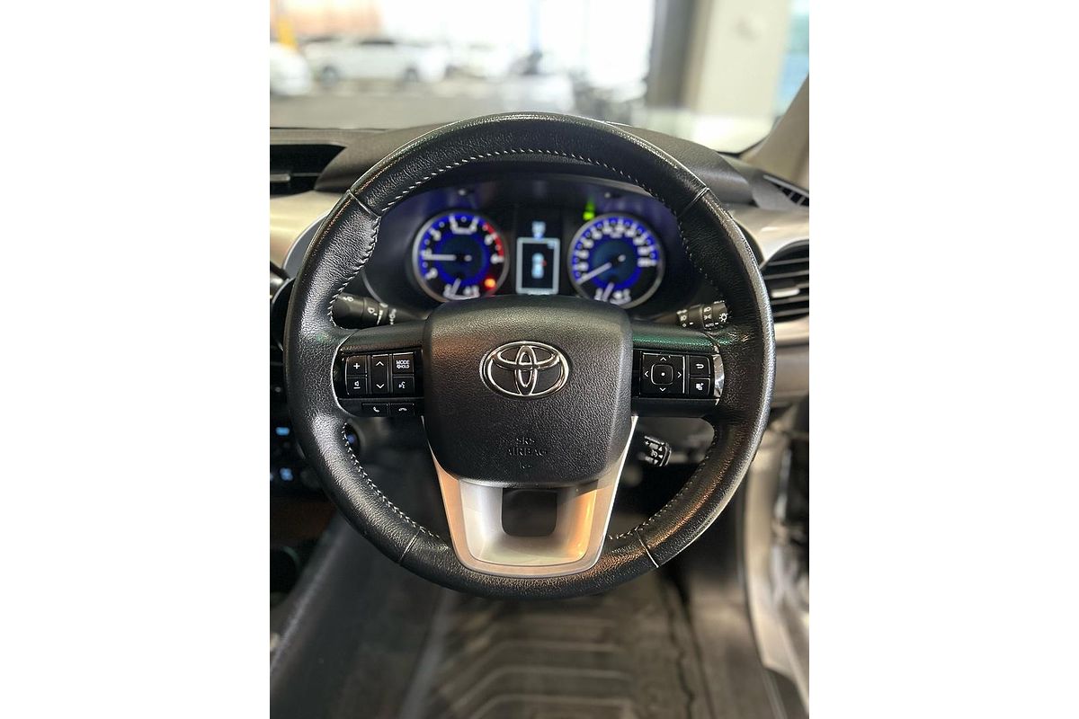 2018 Toyota Hilux SR5 GUN126R 4X4