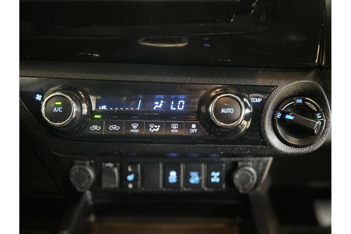 2018 Toyota Hilux SR5 GUN126R 4X4