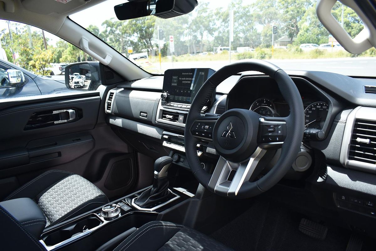2024 Mitsubishi Triton GLS MV 4X4