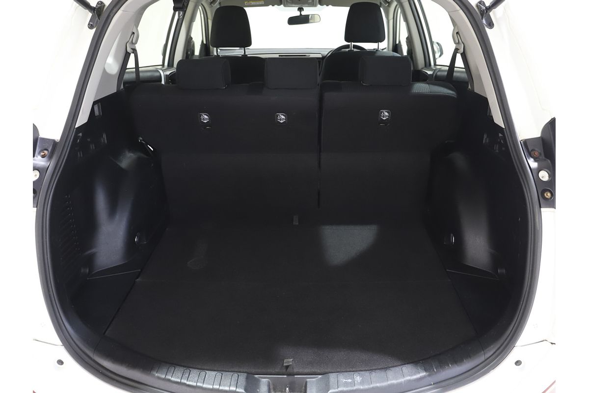 2016 Toyota RAV4 GX ASA44R