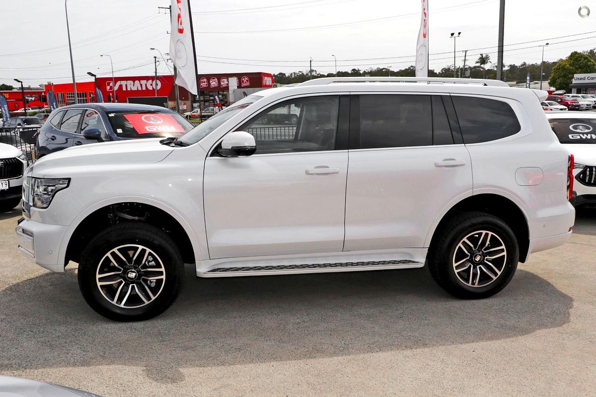 2024 GWM Tank 500 Lux Hybrid P03