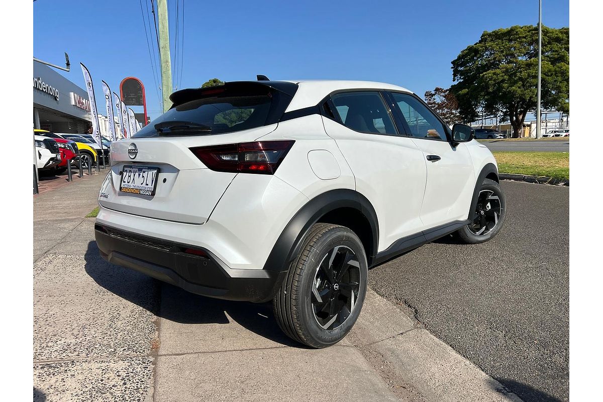 2024 Nissan JUKE ST+ F16