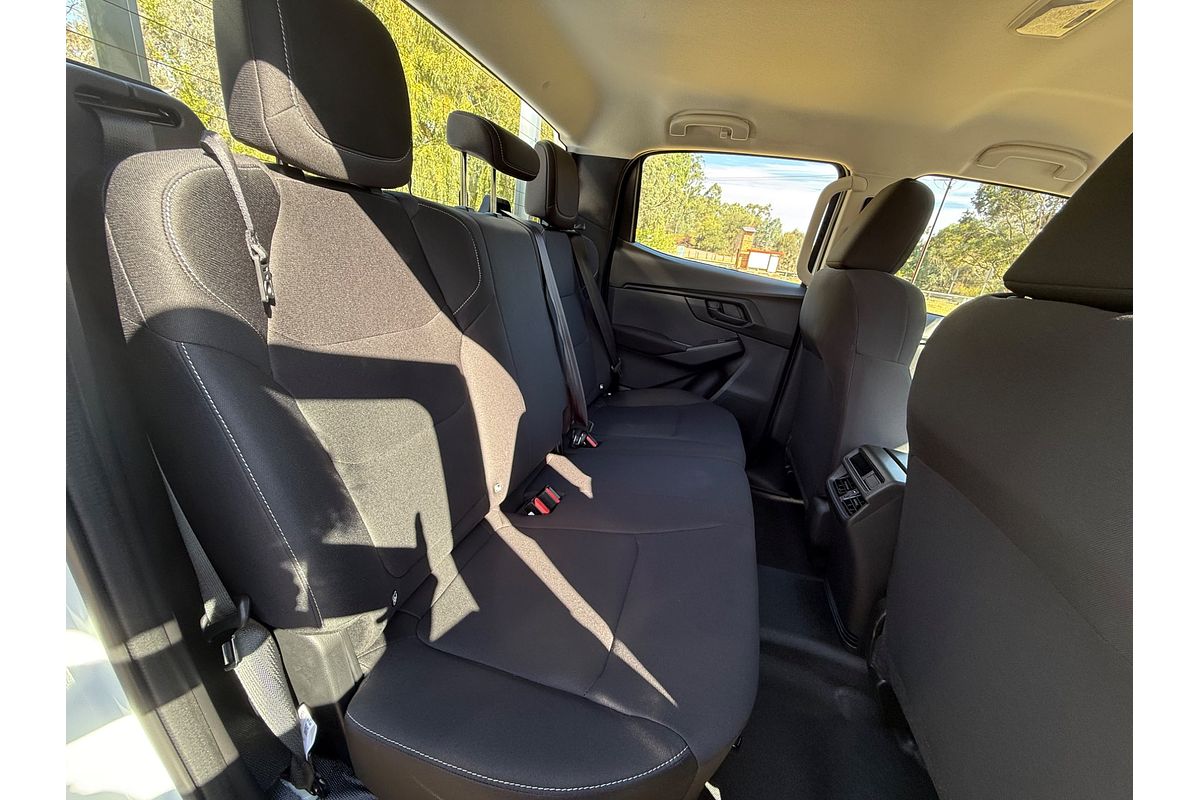 2024 Isuzu D-MAX SX High Ride Rear Wheel Drive