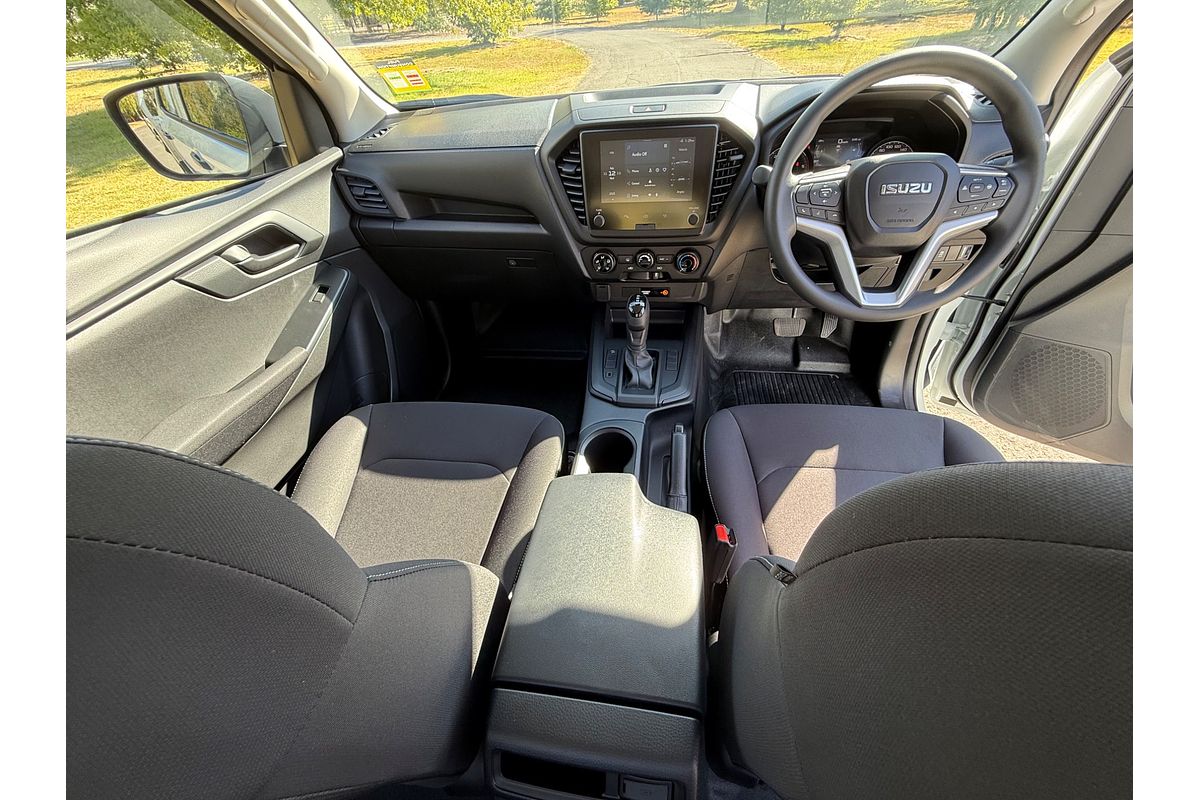 2024 Isuzu D-MAX SX High Ride Rear Wheel Drive