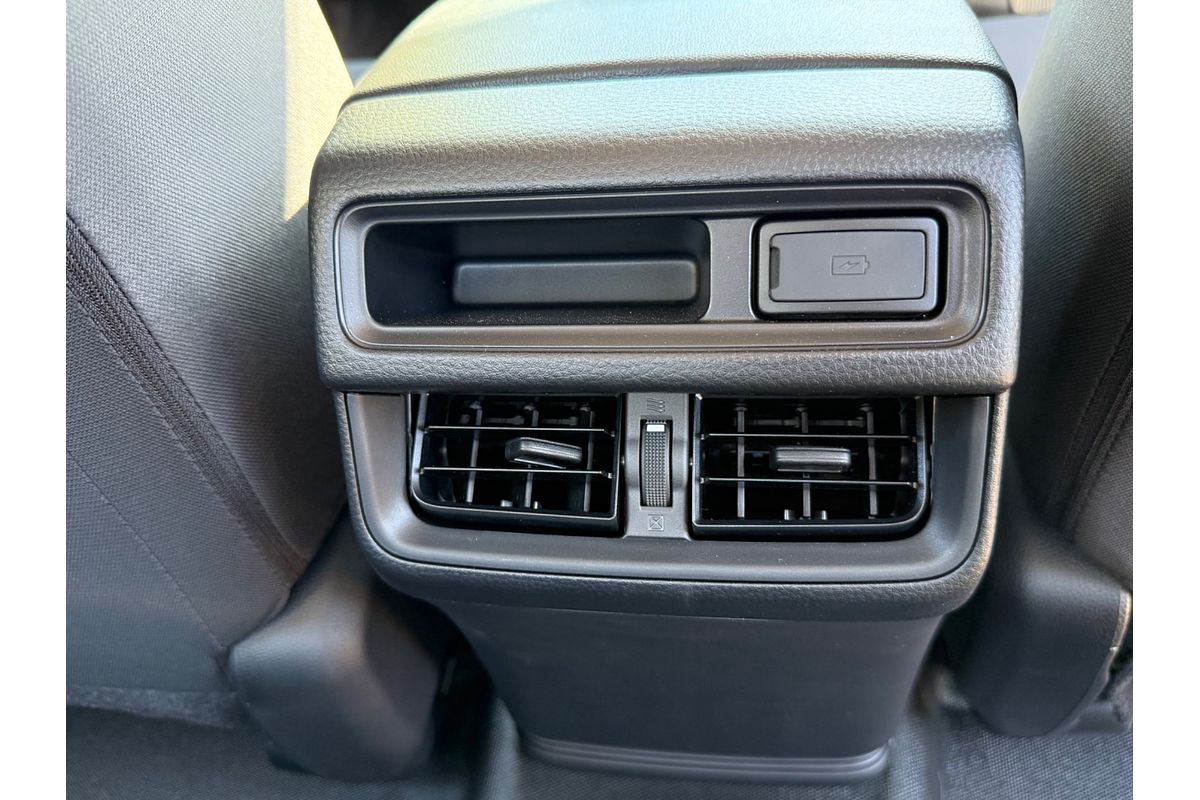 2024 Isuzu D-MAX SX High Ride Rear Wheel Drive