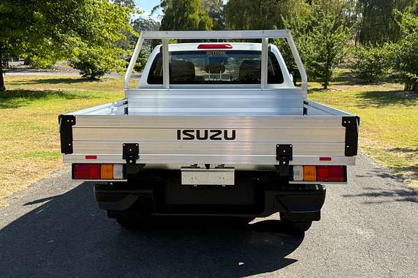 2024 Isuzu D-MAX SX High Ride Rear Wheel Drive
