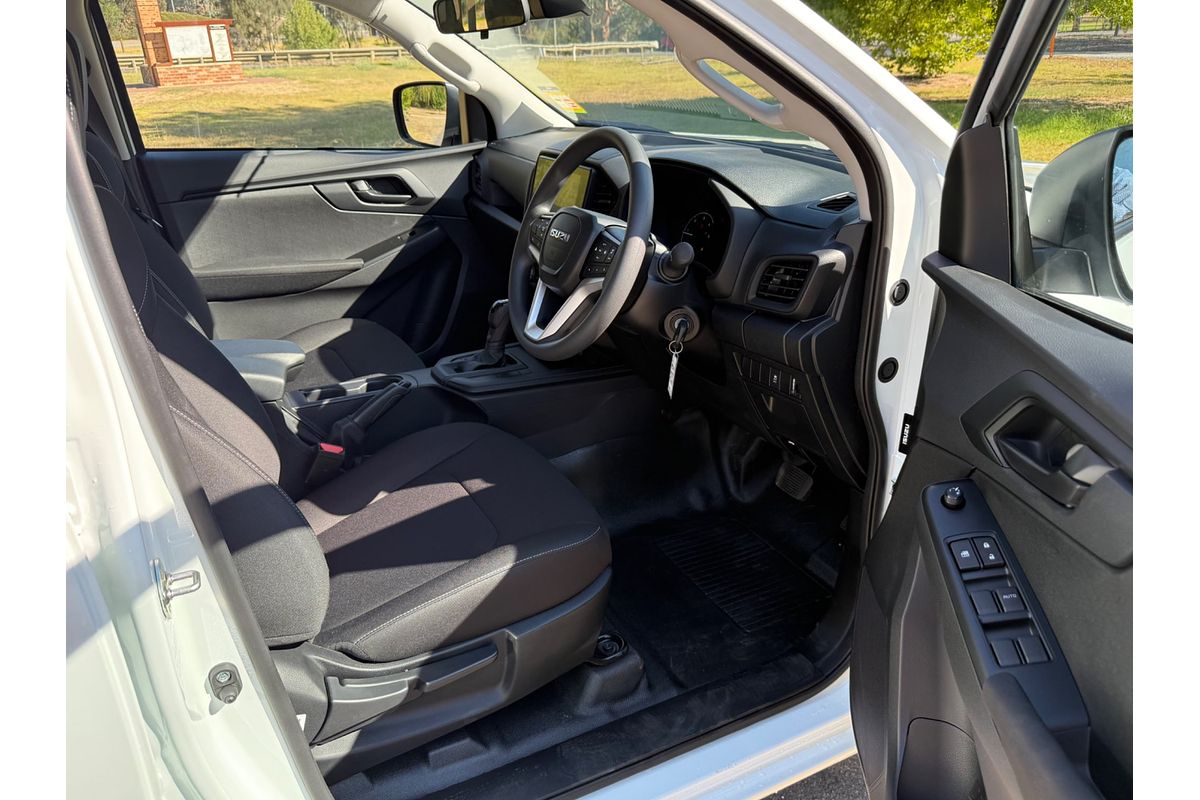 2024 Isuzu D-MAX SX High Ride Rear Wheel Drive