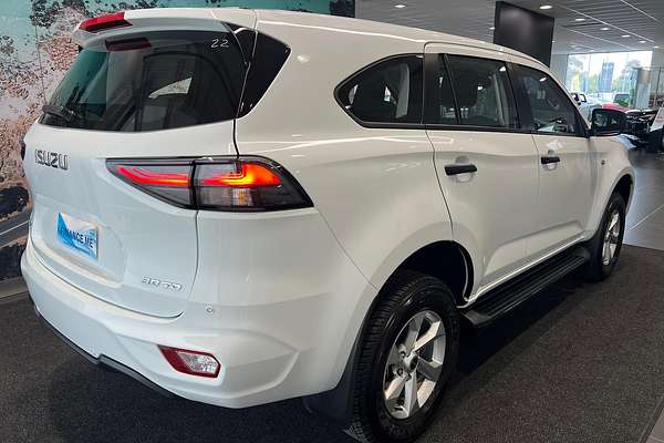 2024 Isuzu MU-X LS-M