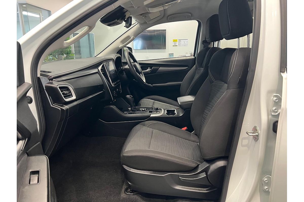 2024 Isuzu MU-X LS-M
