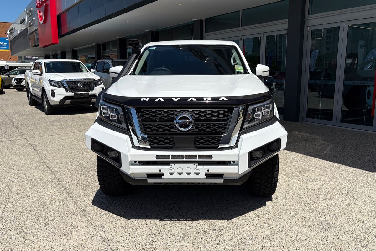 2024 Nissan Navara ST D23 4X4