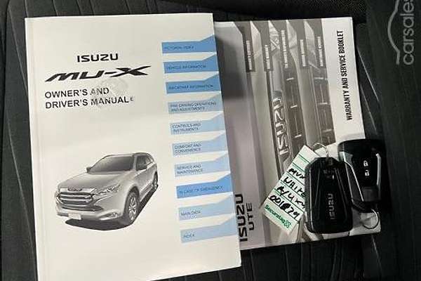 2024 Isuzu MU-X LS-M