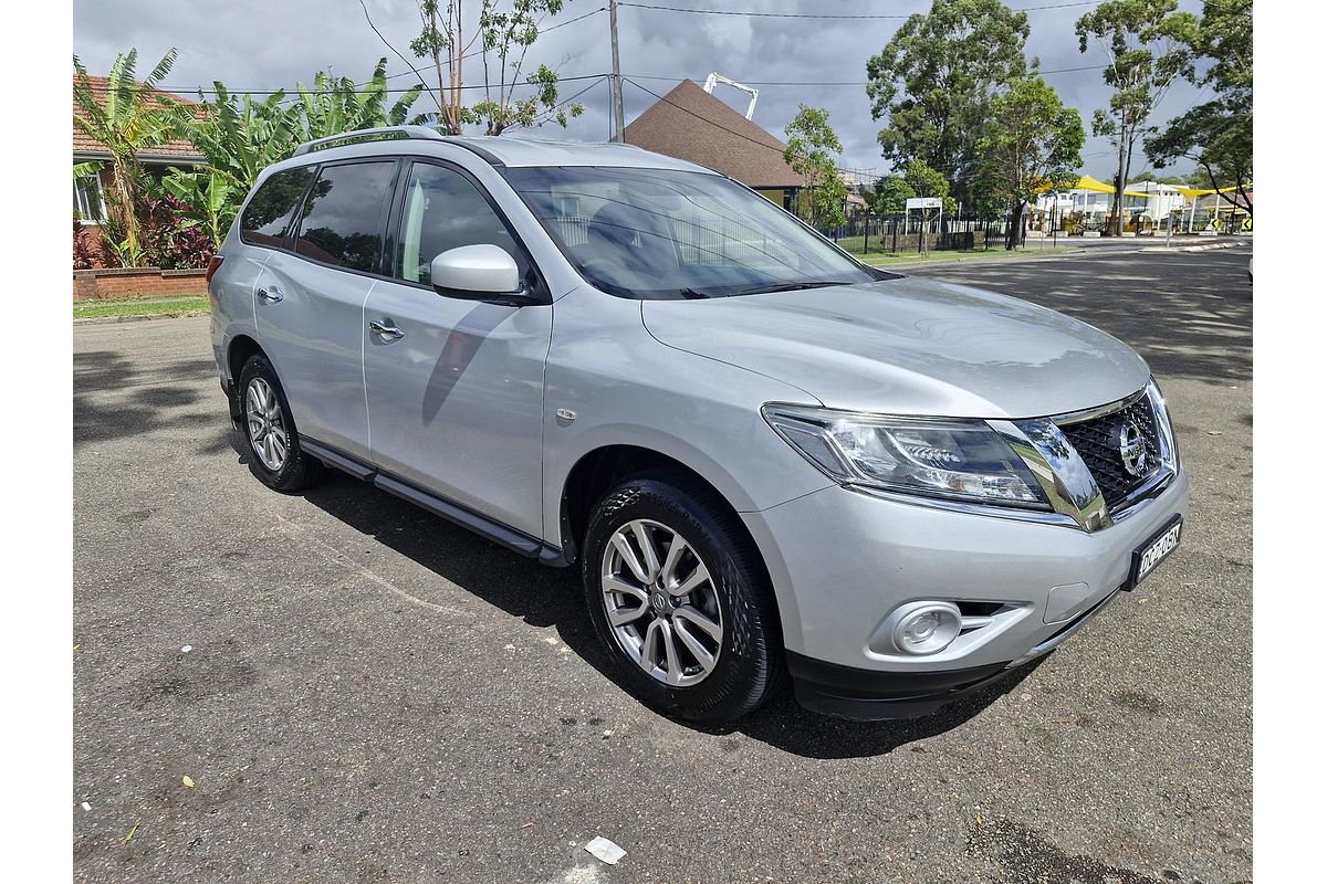2015 Nissan Pathfinder ST R52