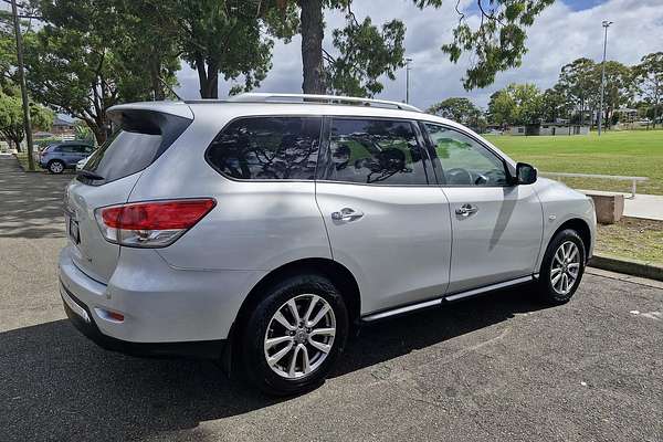 2015 Nissan Pathfinder ST R52