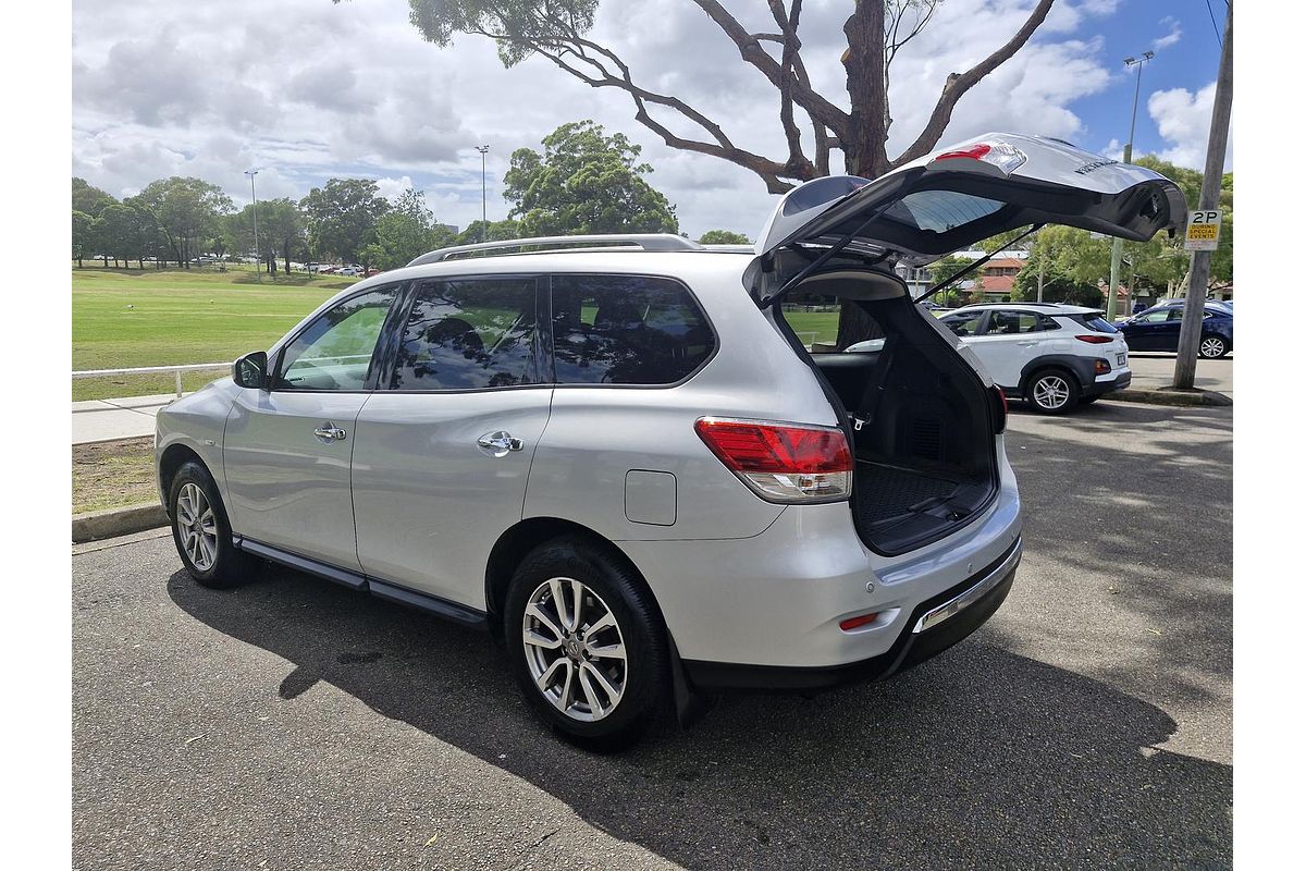 2015 Nissan Pathfinder ST R52