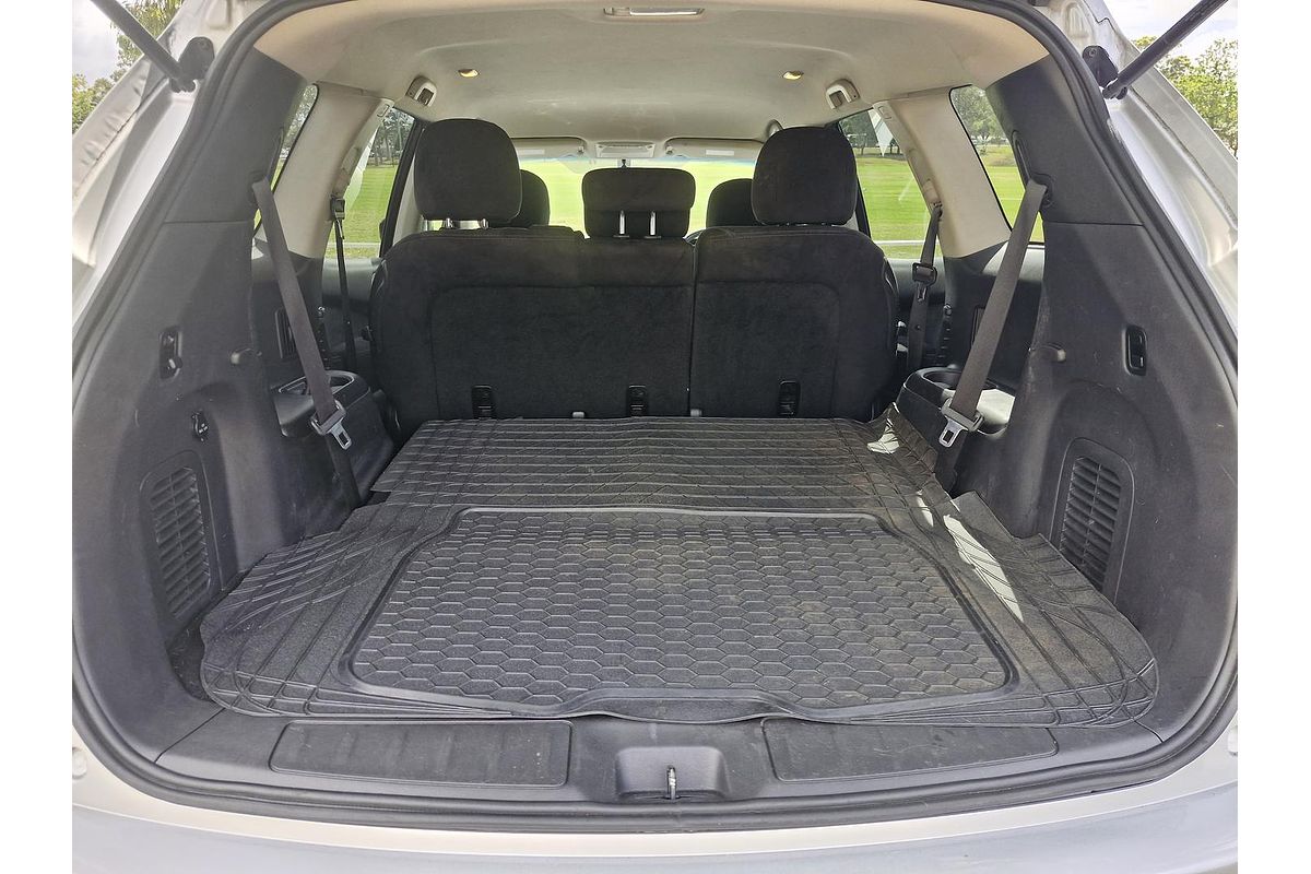 2015 Nissan Pathfinder ST R52