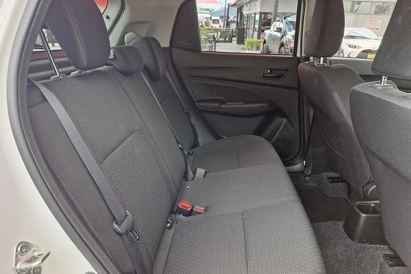 2023 Suzuki Swift GL AZ Series II