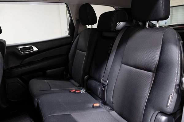 2020 Nissan Pathfinder ST R52 Series III