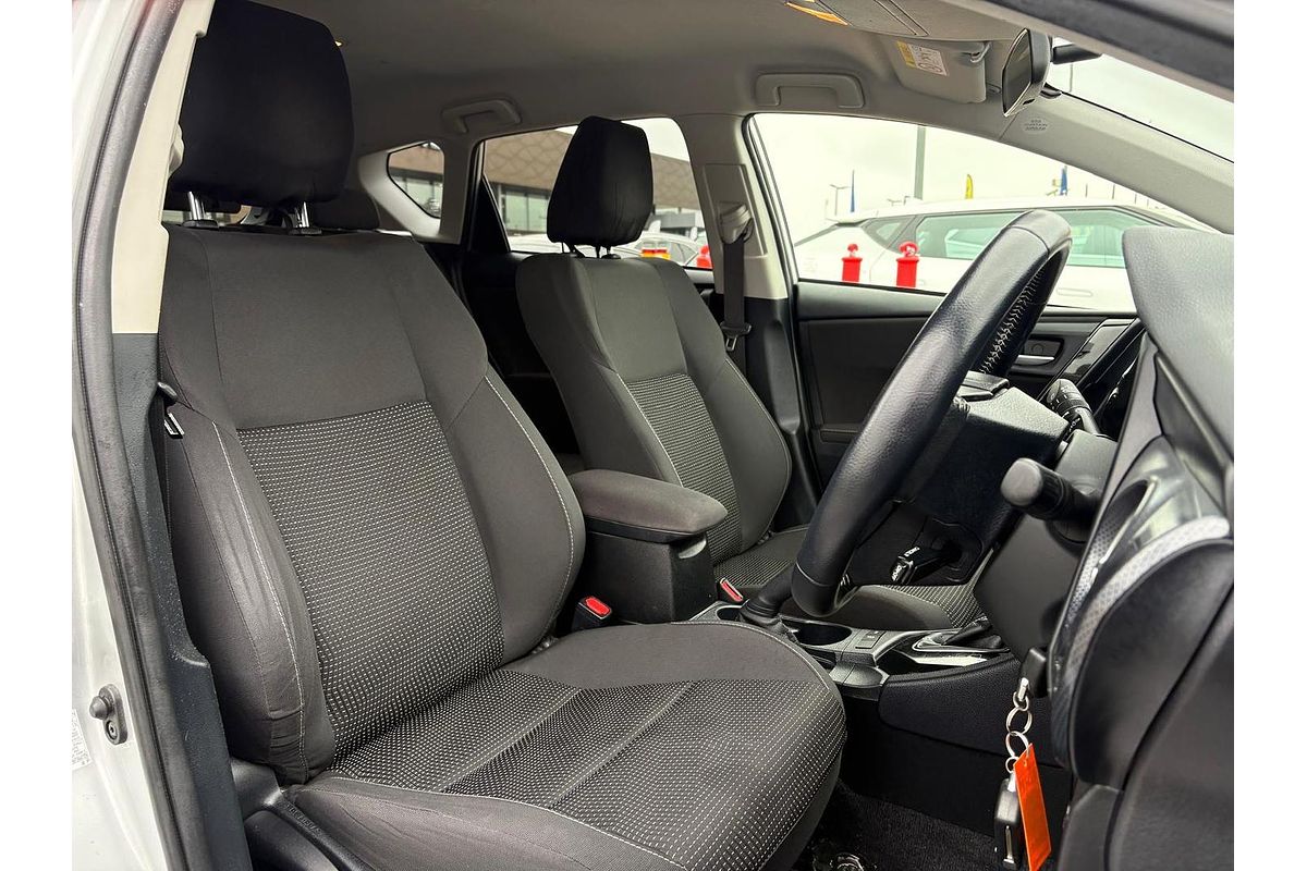 2018 Toyota Corolla Ascent Sport ZRE182R