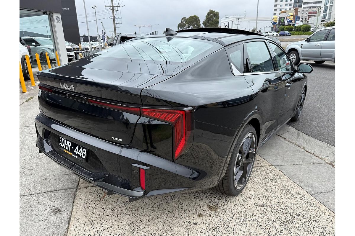 2025 Kia K4 GT-Line CL4m