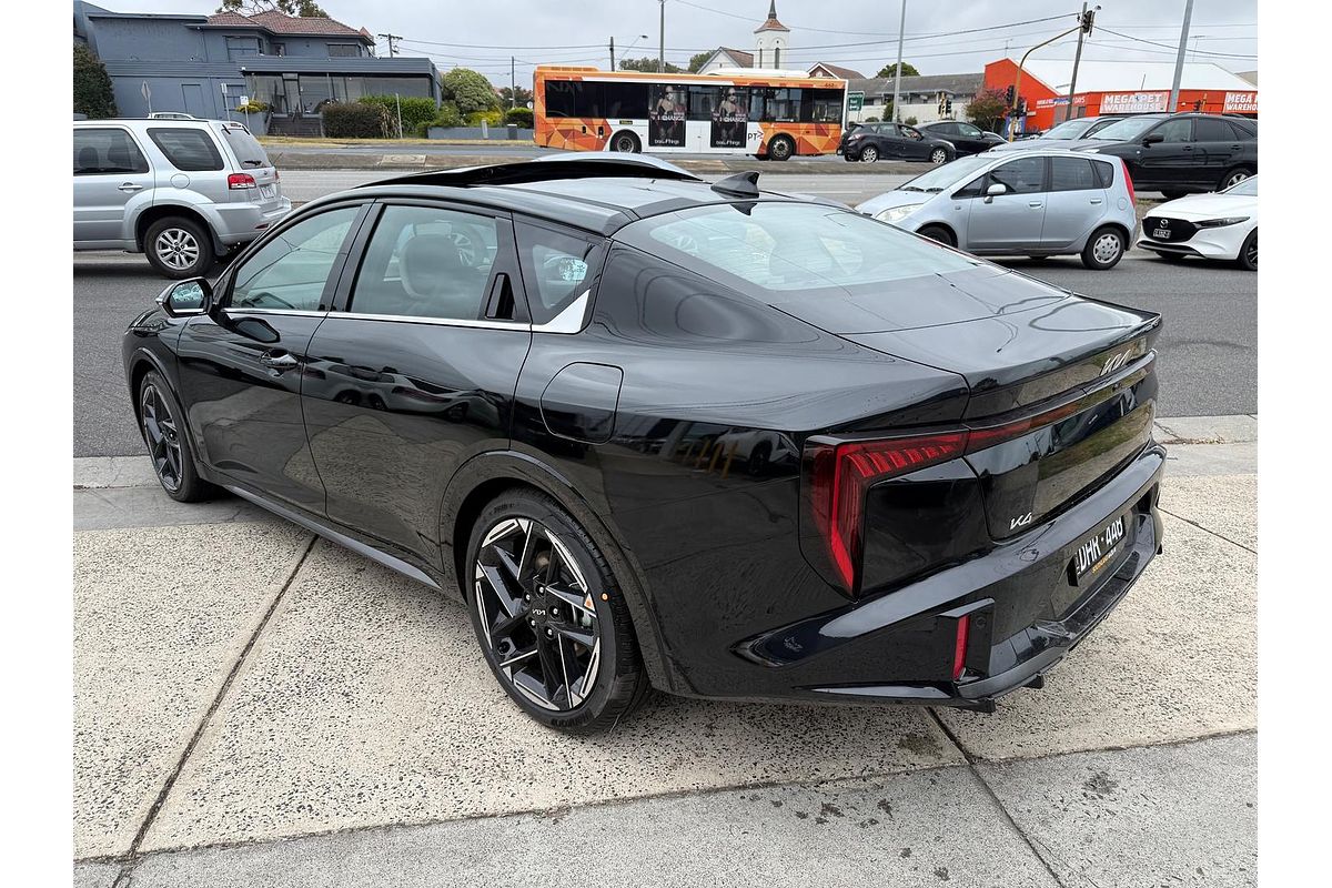 2025 Kia K4 GT-Line CL4m