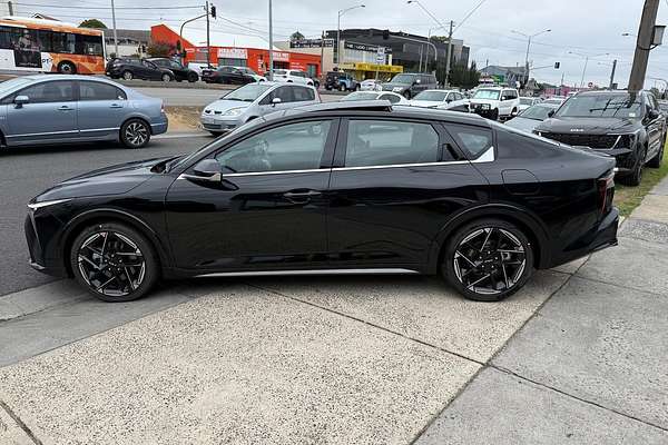 2025 Kia K4 GT-Line CL4m