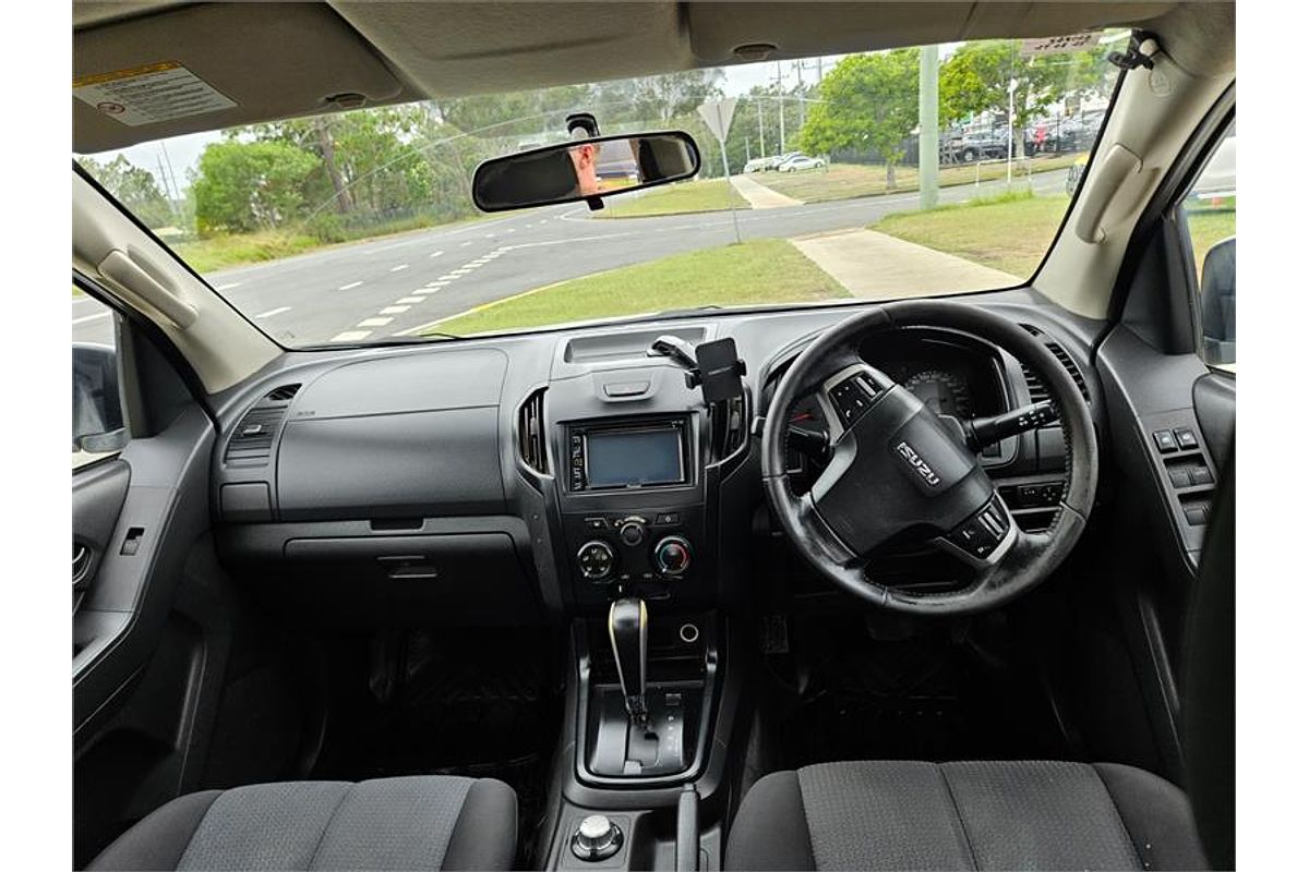 2015 Isuzu D-MAX SX 4X4