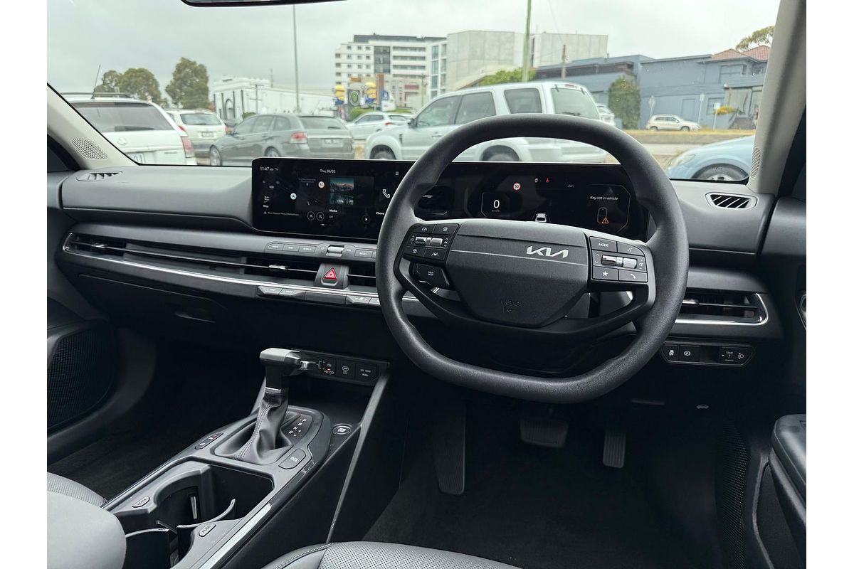 2025 Kia K4 Sport+ CL4m