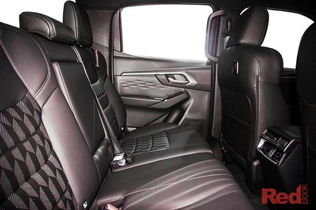2025 Isuzu D-MAX LS-U+ 4X4