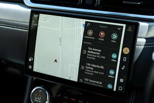 2022 Jaguar F-PACE P250 R-Dynamic SE X761
