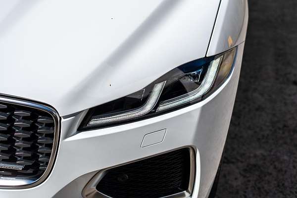 2022 Jaguar F-PACE P250 R-Dynamic SE X761