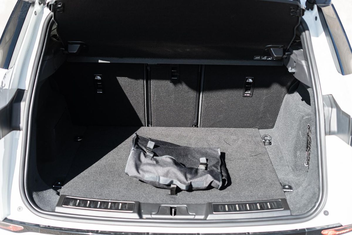 2022 Land Rover Range Rover Evoque PHEV R-Dynamic HSE L551