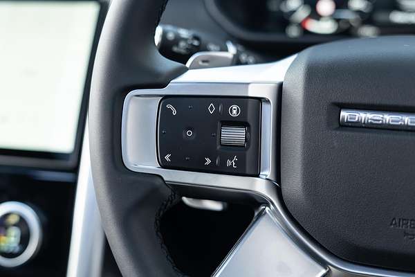 2024 Land Rover Discovery D300 Dynamic SE Series 5