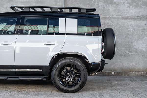 2024 Land Rover Defender 110 D350 X-Dynamic SE L663