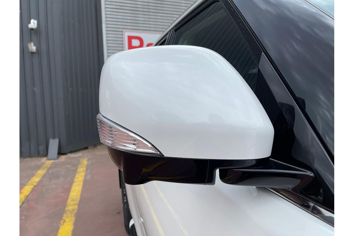 2024 Nissan Patrol Ti-L Y62