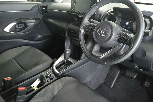 2023 Toyota Yaris Cross GX MXPJ15R