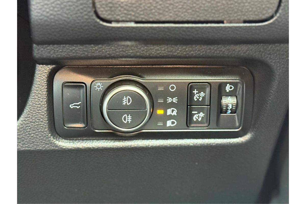 2024 Ford Everest Sport