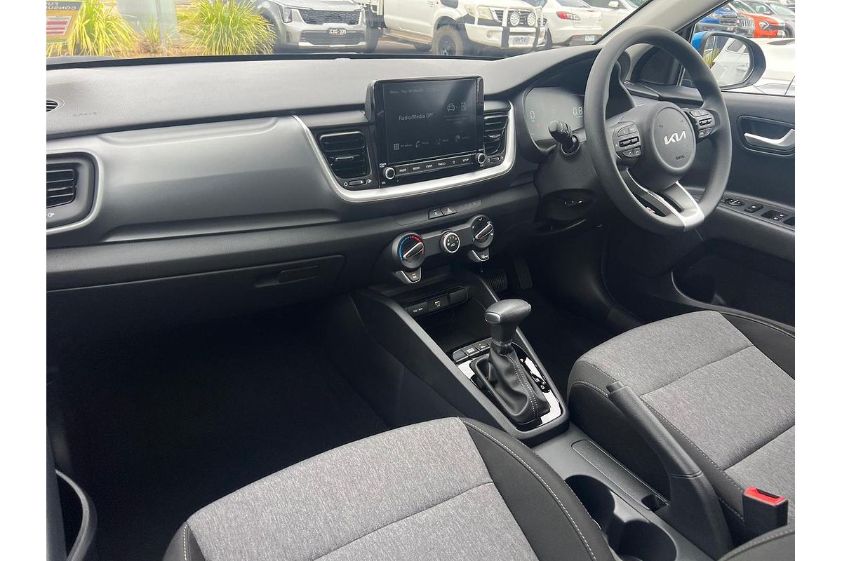 2024 Kia Stonic S YB