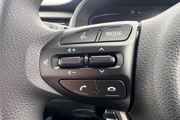 2024 Kia Stonic S YB