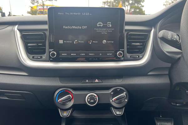 2024 Kia Stonic S YB