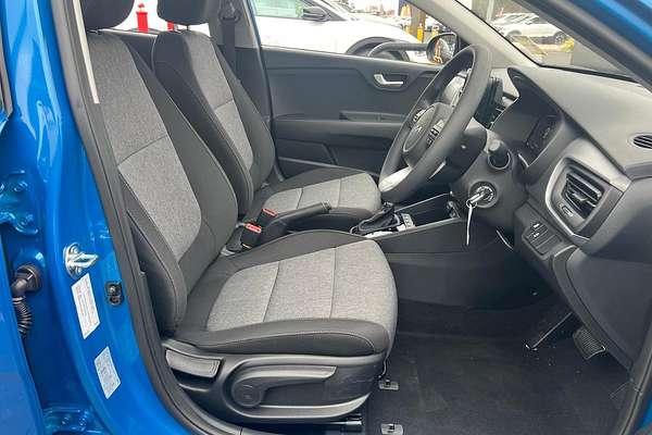 2024 Kia Stonic S YB